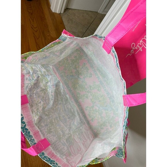 LILY PULITZER shopping tote - Picture 3 of 12